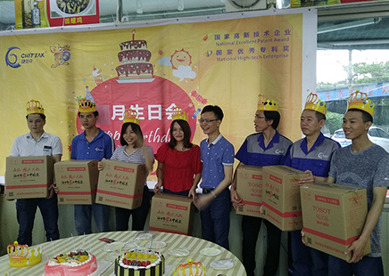 4月員工生日會 感恩相伴,捷泰克與你同行!