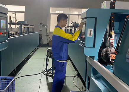 激光圓管切割機(jī)什么價格？純切斷激光設(shè)備貴嗎？