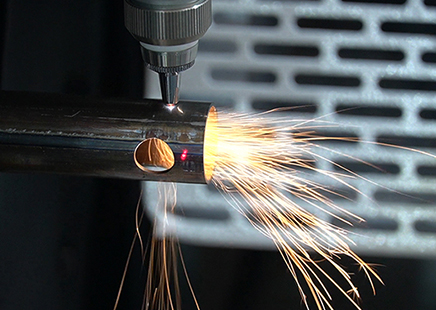 最新激光切割廠家排名，光纖激光切割機優(yōu)勢是什么?